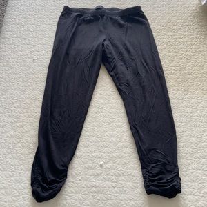 Old navy ruched bottom leggings
